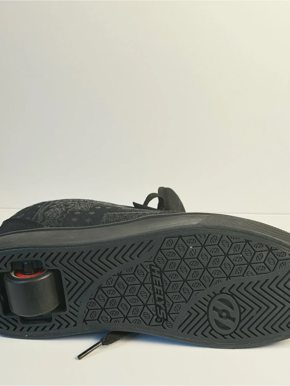 Rare Heelys x 93 Shoe Palace Black Paisley Roller Shoes Youth 4 Skater Y2K